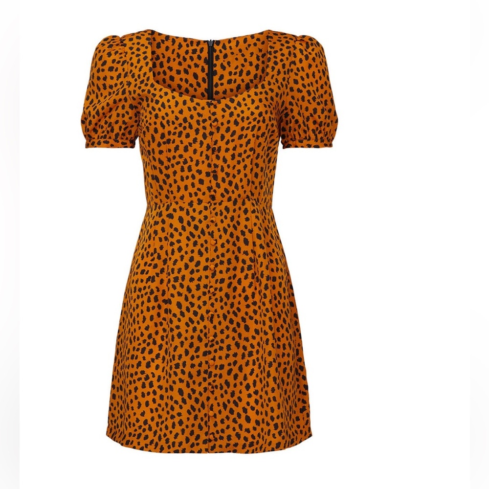 BB Dakota Leopard Puff sleeve dress Size 8